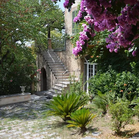 公寓 A Casa Della Contessa Maria Torano Nuovo