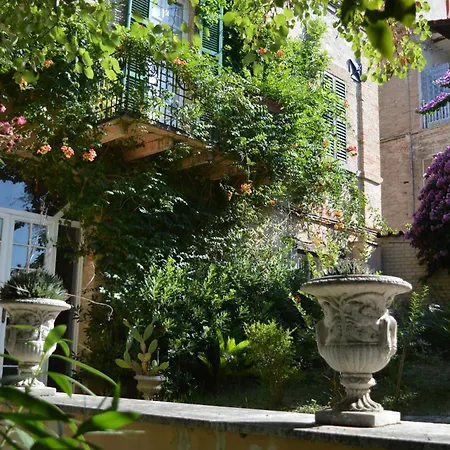 A Casa Della Contessa Maria *